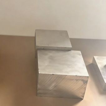 Magnesium plate WE43